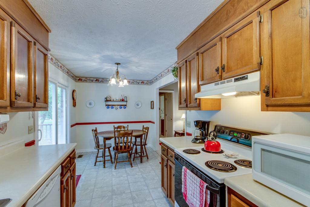 471 Calista Road White House, TN 37188 - Photo 10 of 25 Kitchen 1