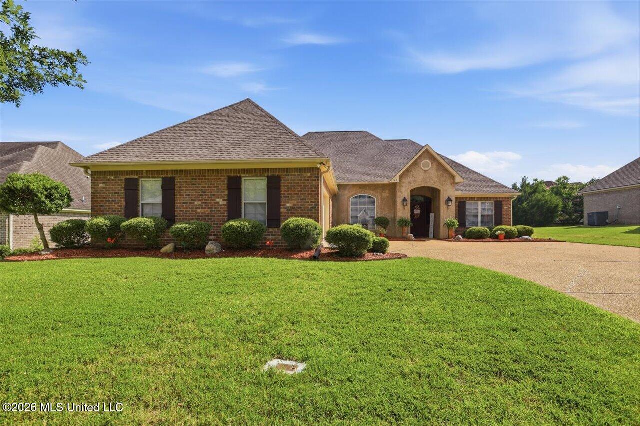122 Rockbridge Crossing Clinton, MS 39056 - Photo 2 of 25 02-122 Rockbridge Crossing _ Hometoursms