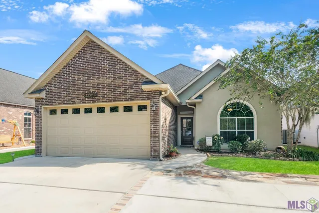 $500,000 | 21161 Waterfront E Drive, Maurepas, LA 70449