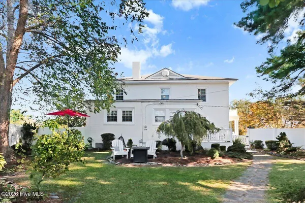 $510,000 | 501 West Main Street, Mount Olive, NC 28365