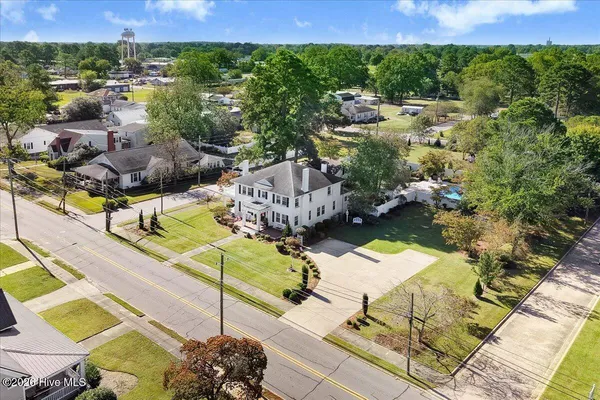 $510,000 | 501 West Main Street, Mount Olive, NC 28365