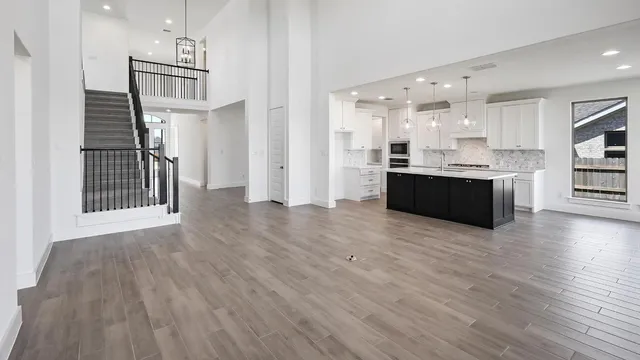 $624,900 | 448 Bay Breeze Drive, Kyle, TX 78640