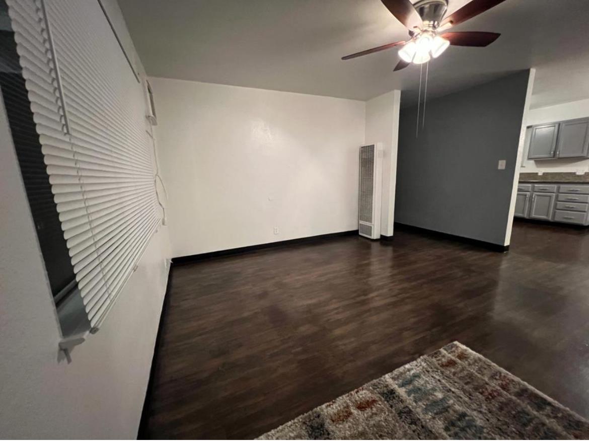 5950 Gay Way North Highlands, CA 95660 - Photo 5 of 12