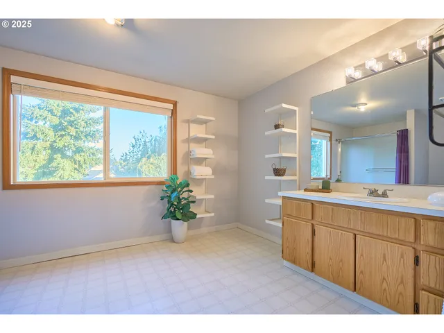 $600,000 | 2101 Northeast 151st Court, Vancouver, WA 98684