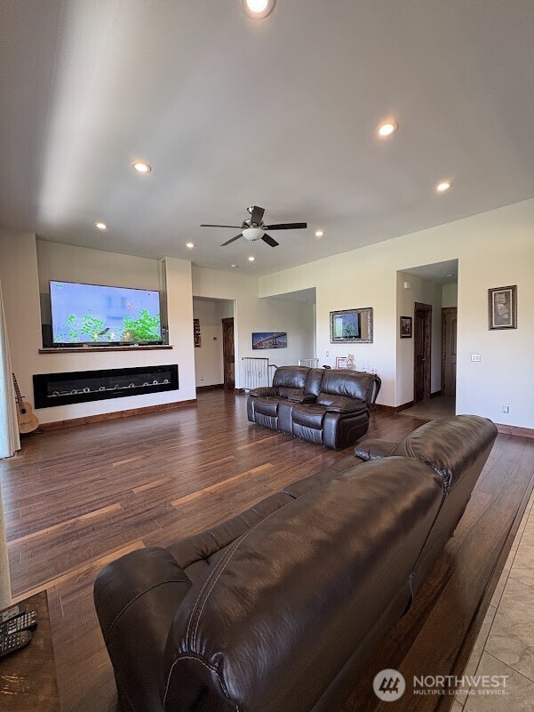 1515 American Fruit Road Wenatchee, WA 98801 - Photo 17 of 35 Gallery Image 17