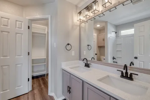 $259,999 | 217 Almquist Street, Hutto, TX 78634