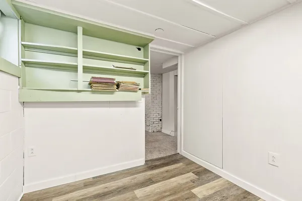 $215,000 | 2501 20th Avenue, Rock Island, IL 61201