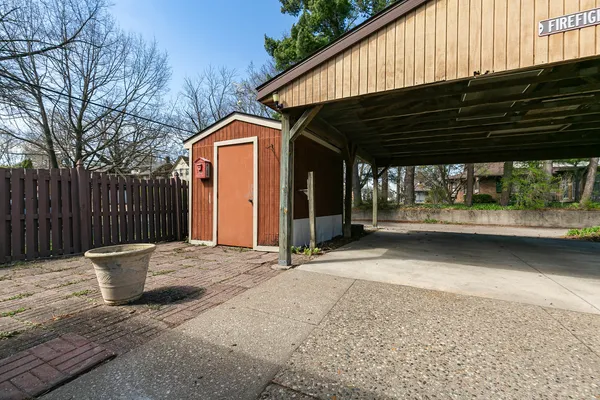$215,000 | 2501 20th Avenue, Rock Island, IL 61201