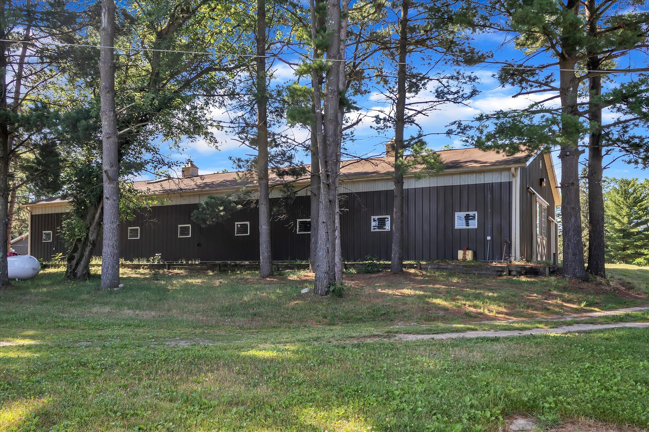 5255 Halbert Road Battle Creek, MI 49017 - Photo 18 of 49 08-5255-Halbert-Rd-WindowStill-Real-Esta
