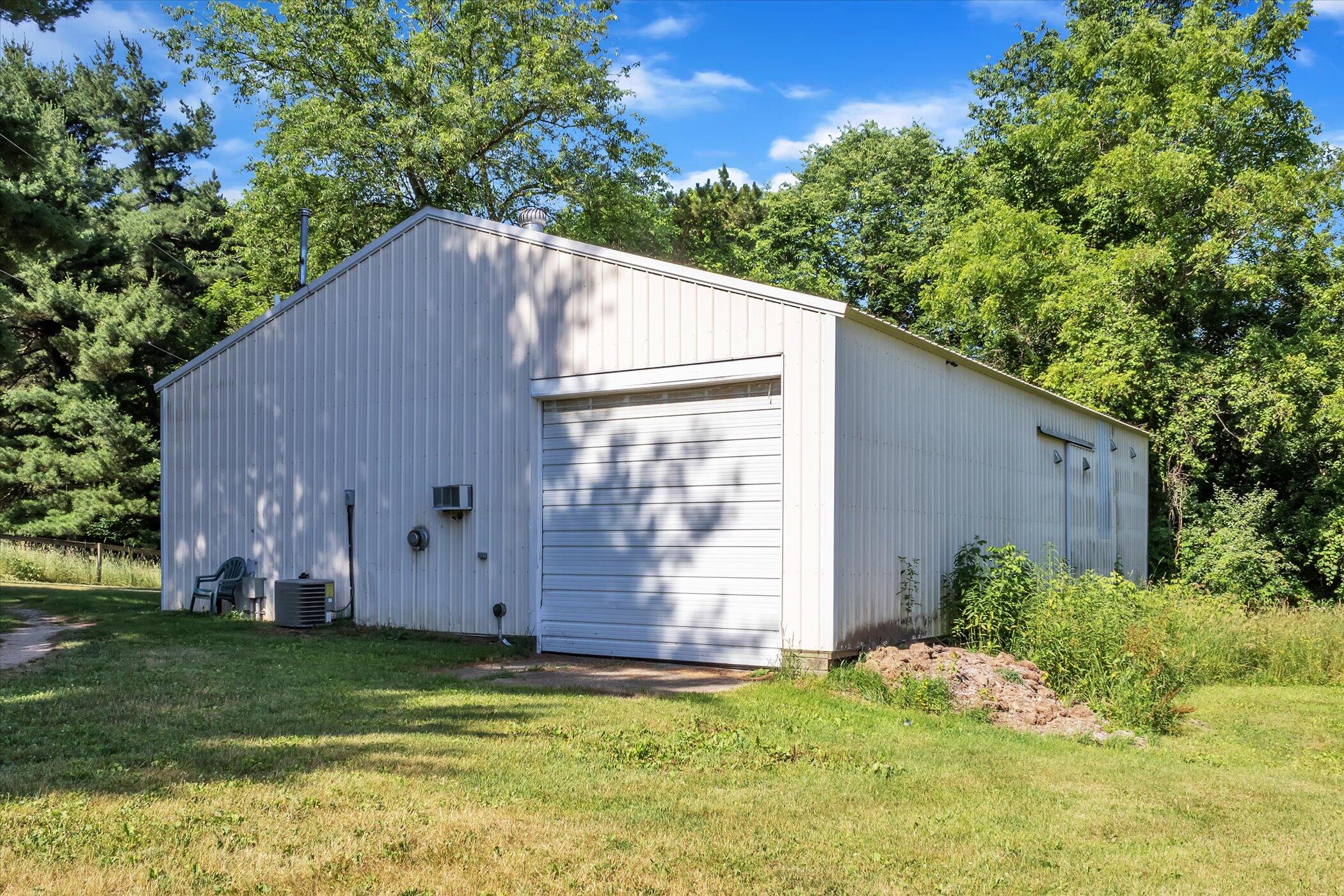 5255 Halbert Road Battle Creek, MI 49017 - Photo 21 of 49 38-5255-Halbert-Rd-WindowStill-Real-Esta
