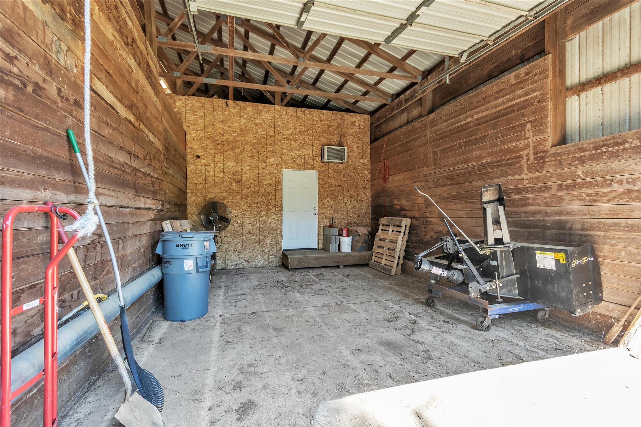 5255 Halbert Road Battle Creek, MI 49017 - Photo 22 of 49 28-5255-Halbert-Rd-WindowStill-Real-Esta
