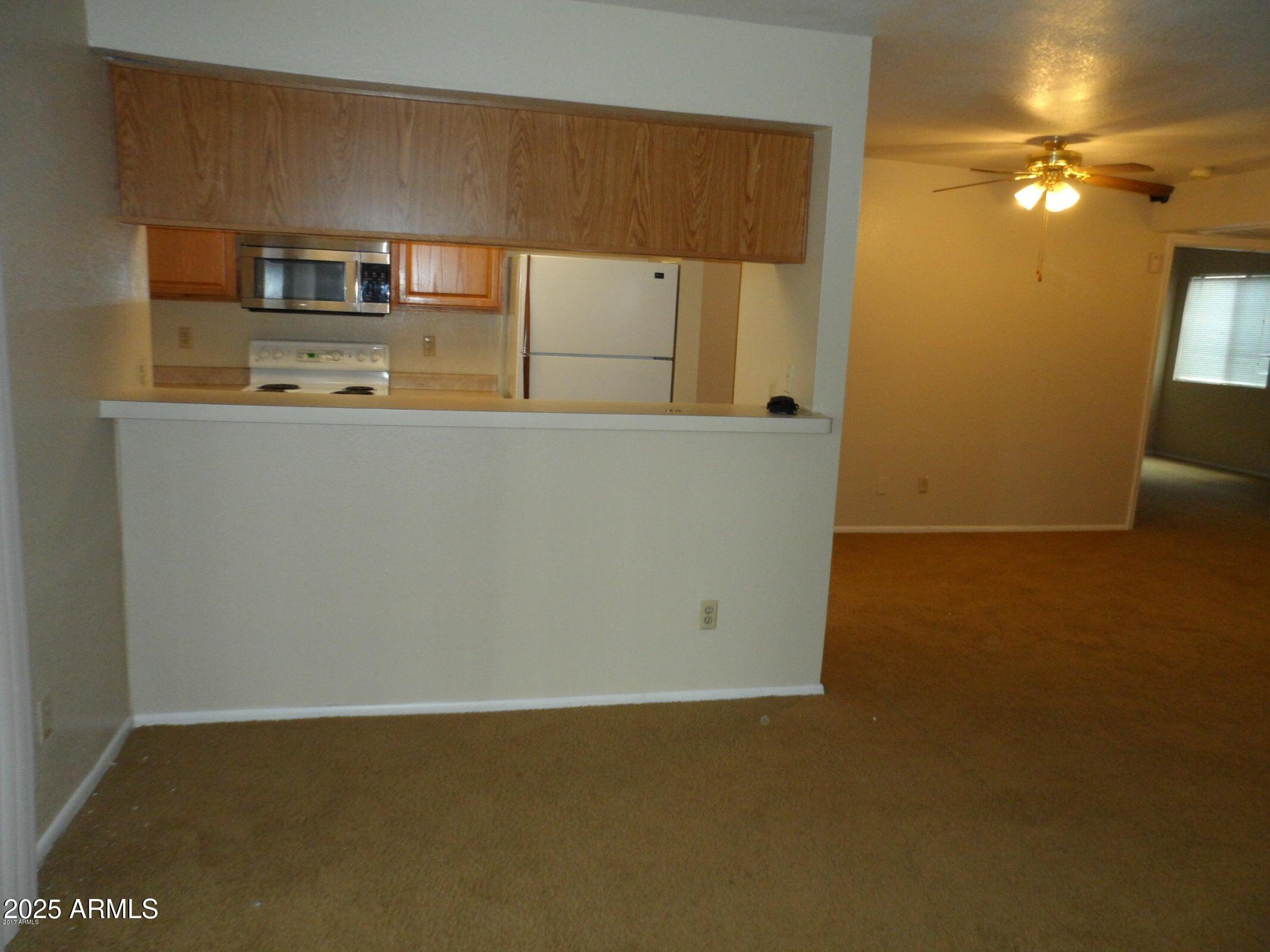 9340 North 92nd Street, Unit 117 Scottsdale, AZ 85258 - Photo 3 of 14 3