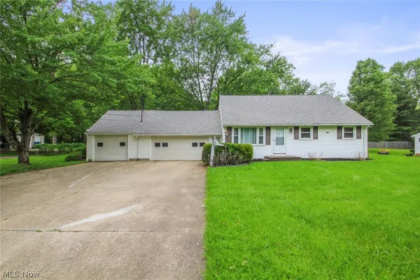 $310,000 | 5540 West Boulevard, Youngstown, OH 44512