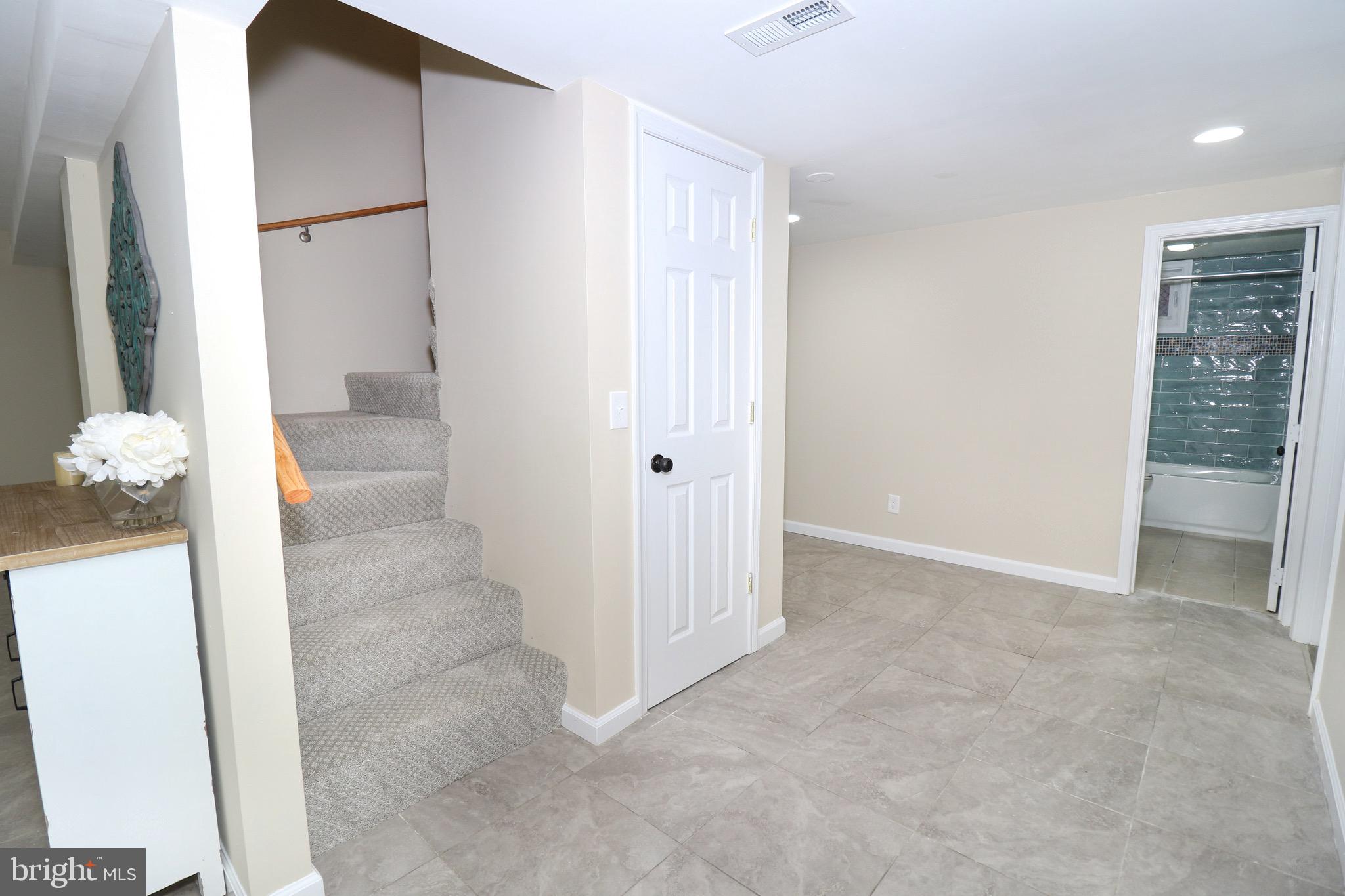 306 Lanark Way Silver Spring, MD 20901 - Photo 33 of 47