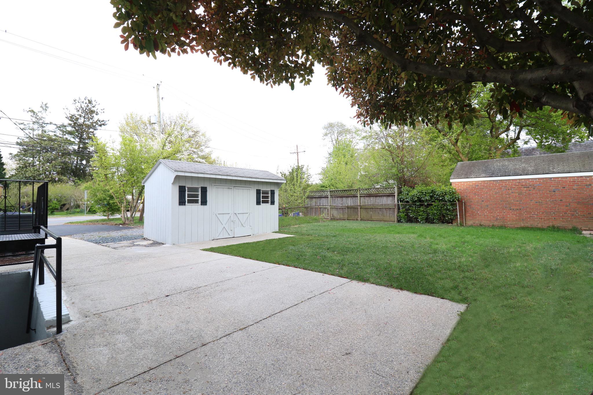 306 Lanark Way Silver Spring, MD 20901 - Photo 40 of 47 Perfect Space to Grill