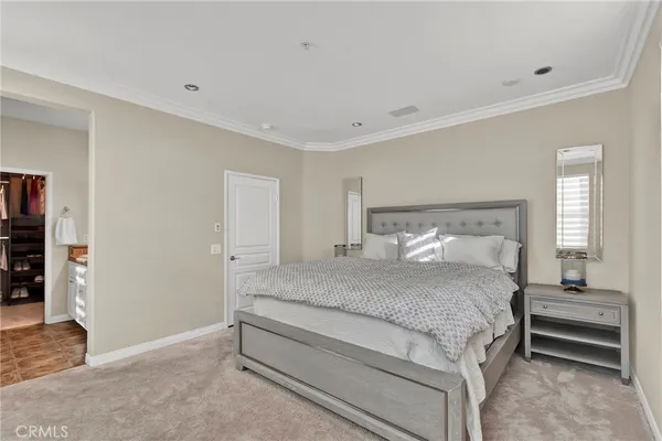 $1,595,800 | 347 Tall Oak, Irvine, CA 92603