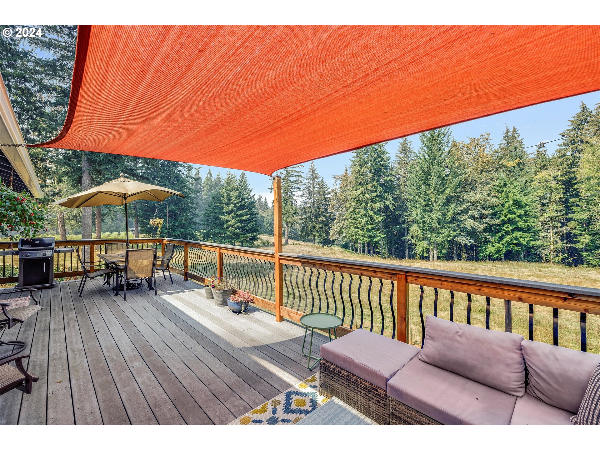 8431 Southeast Groce Road Corbett, OR 97019 - Photo 20 of 37 swimming pool view with a seating space
