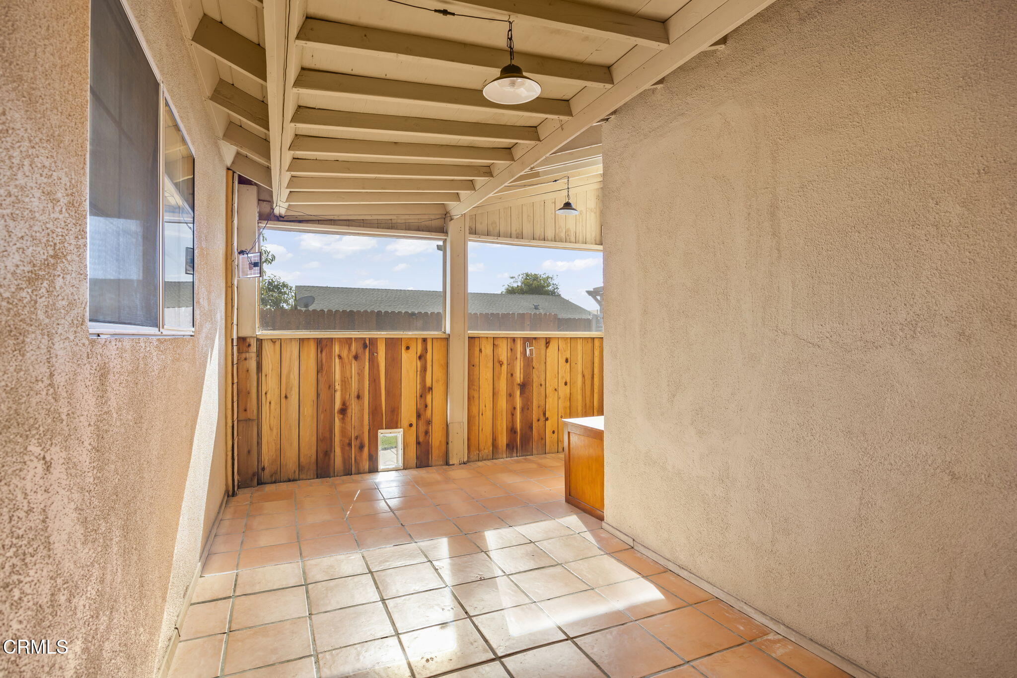 1014 Denver Place Oxnard, CA 93033 - Photo 32 of 48 32-web-or-mls-Upmarketmedia_1014Den-129