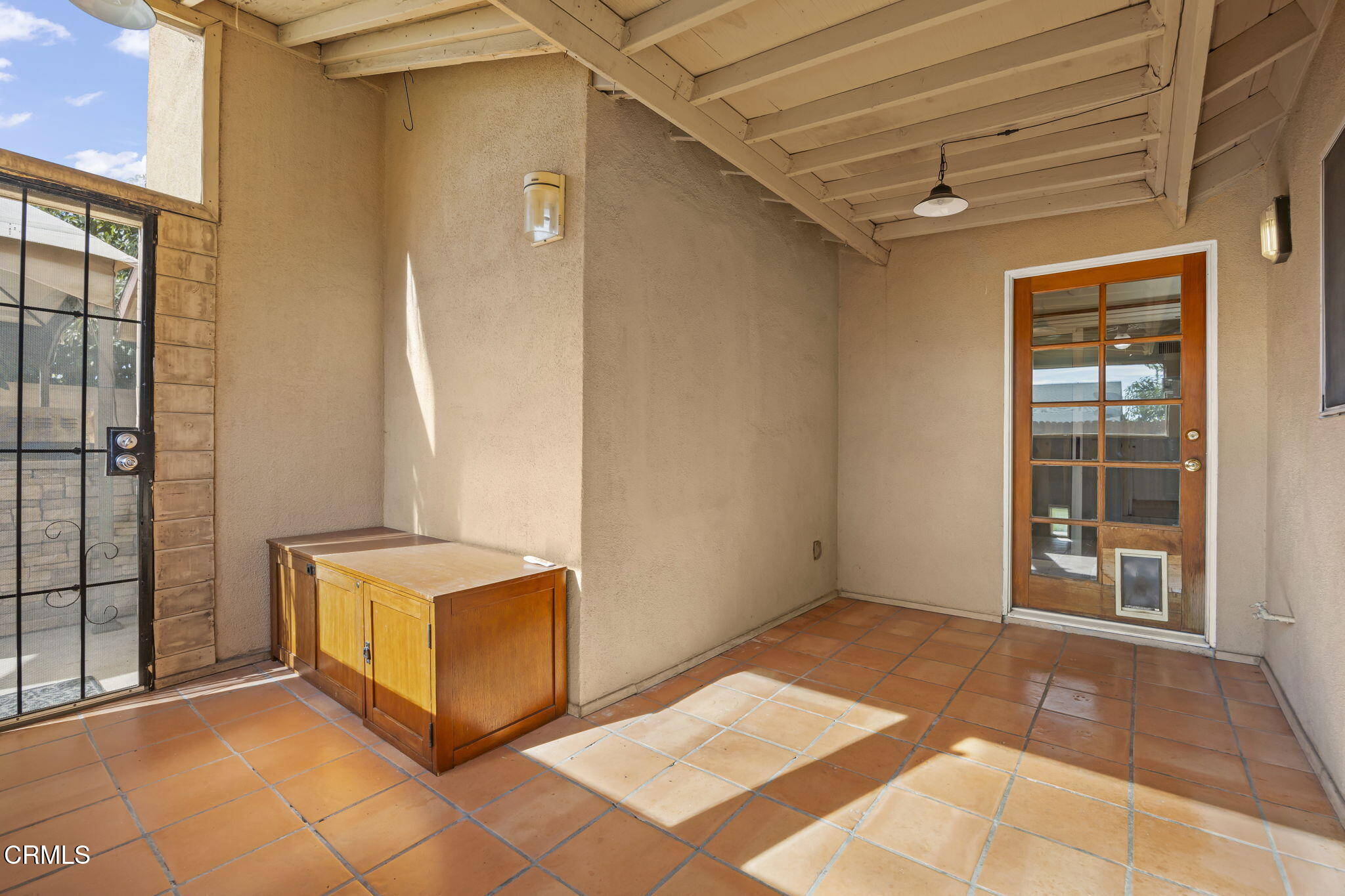 1014 Denver Place Oxnard, CA 93033 - Photo 33 of 48 33-web-or-mls-Upmarketmedia_1014Den-132