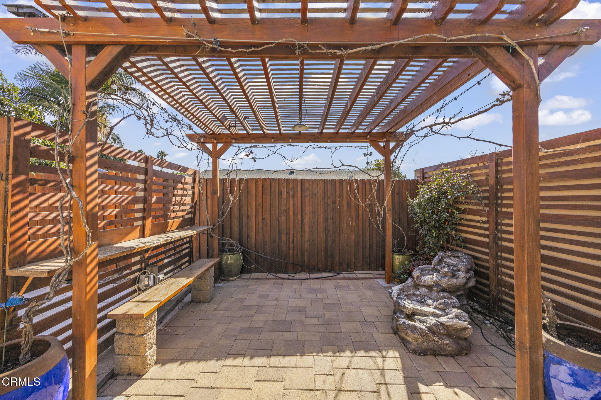 1014 Denver Place Oxnard, CA 93033 - Photo 37 of 48 37-web-or-mls-Upmarketmedia_1014Den-143