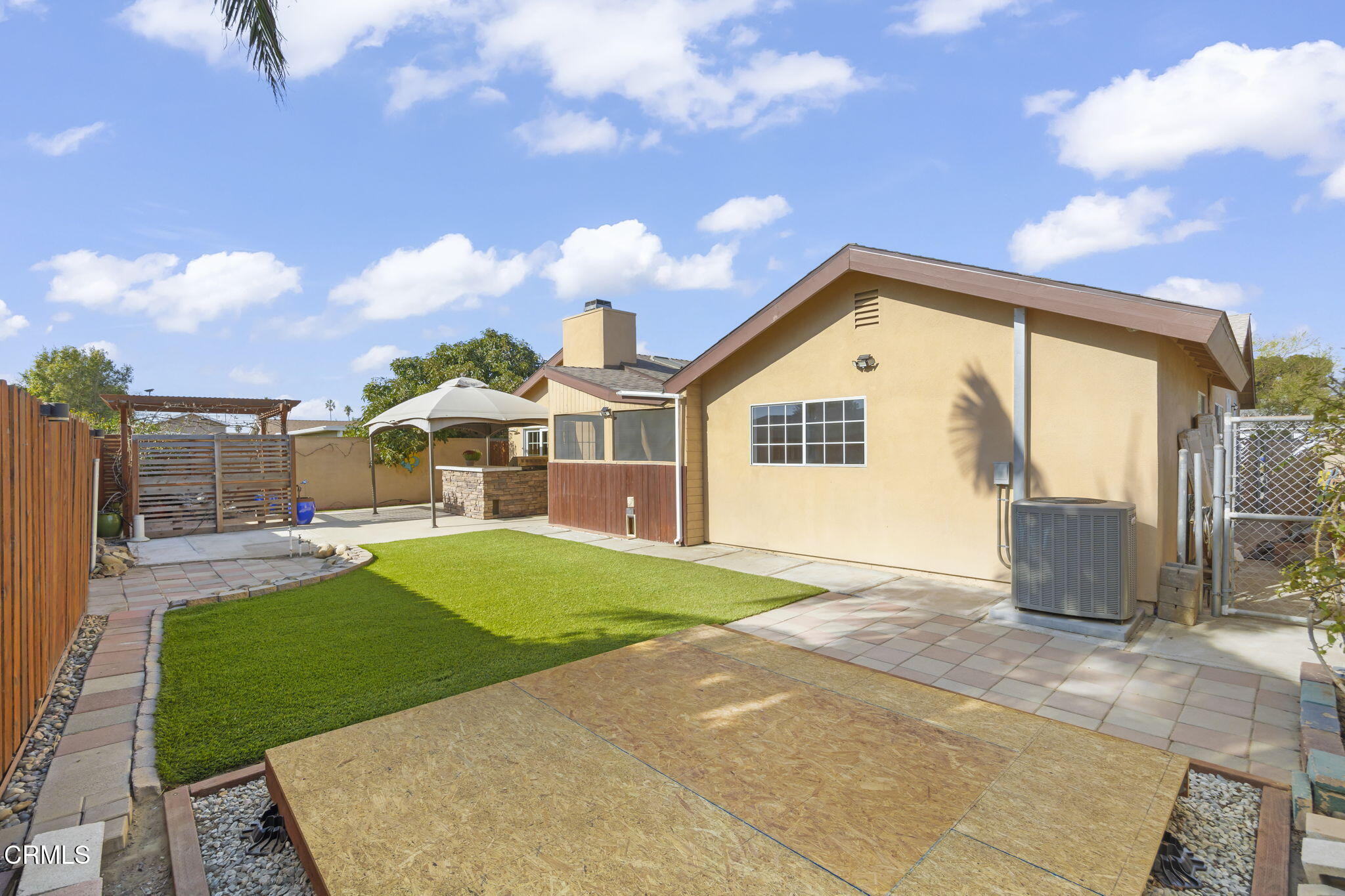 1014 Denver Place Oxnard, CA 93033 - Photo 43 of 48 43-web-or-mls-Upmarketmedia_1014Den-162