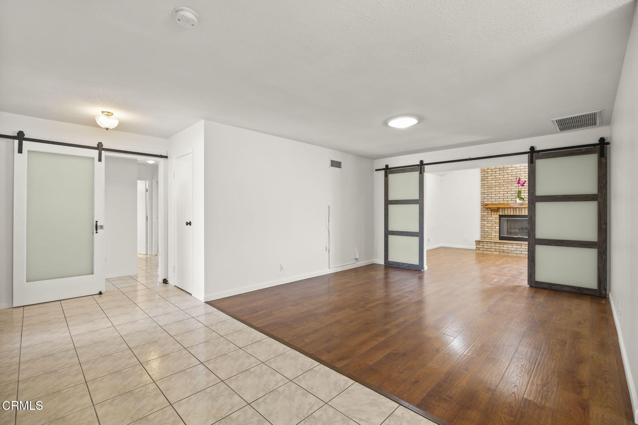 1014 Denver Place Oxnard, CA 93033 - Photo 8 of 48 9-web-or-mls-Upmarketmedia_1014Den-30