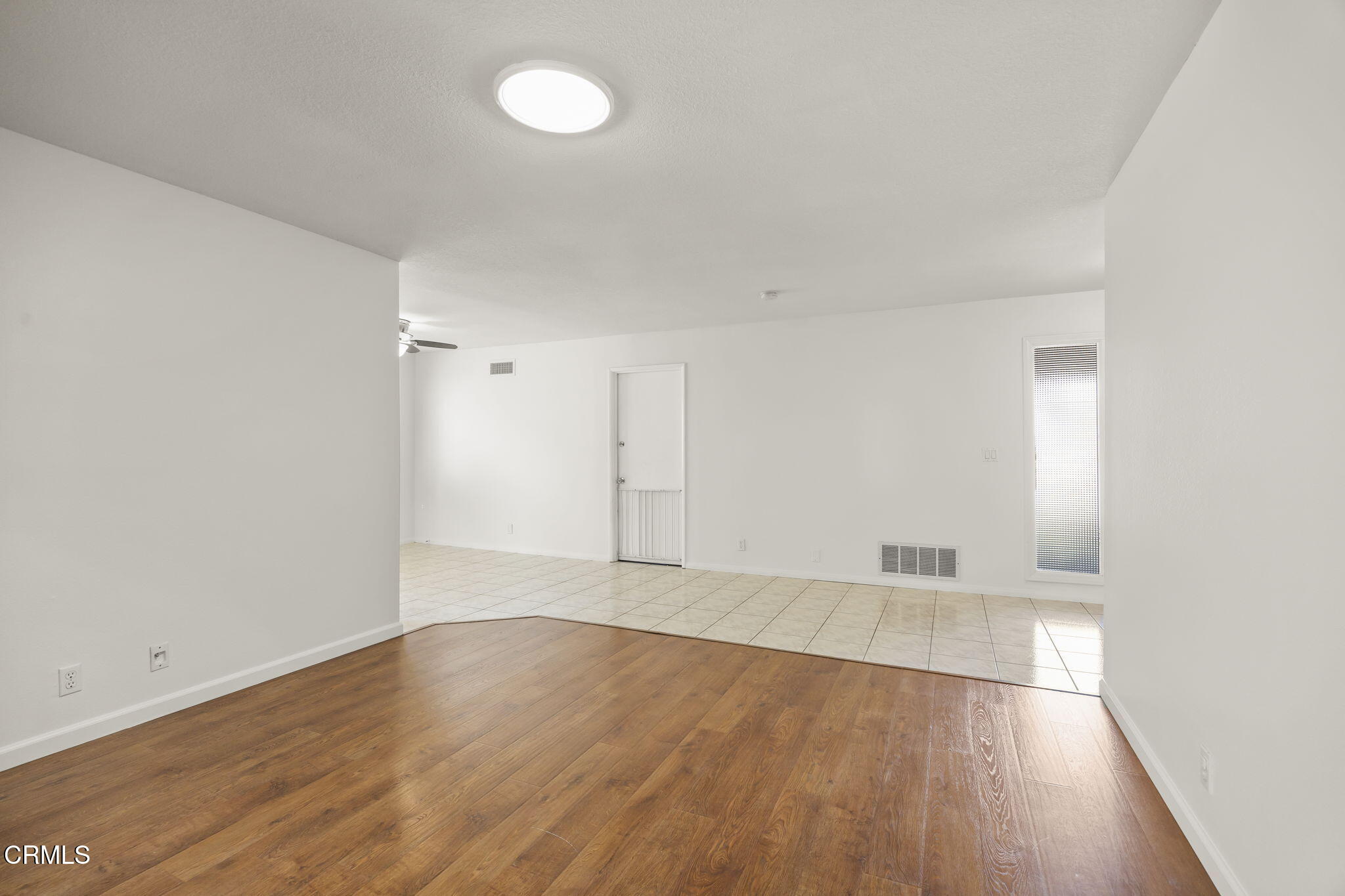 1014 Denver Place Oxnard, CA 93033 - Photo 10 of 48 11-web-or-mls-Upmarketmedia_1014Den-36