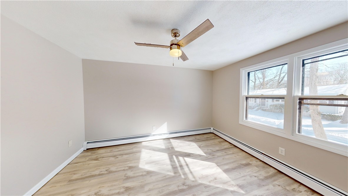 103 Brightside Avenue Warwick, RI 02889 - Photo 13 of 49