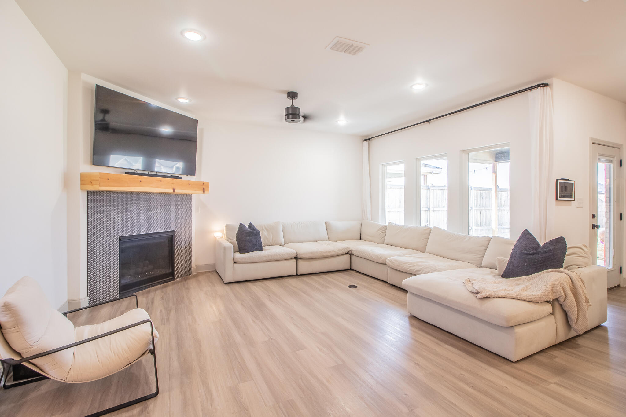 6910 18th Street Lubbock, TX 79416 - Photo 6 of 33 IMG_7427-HDR