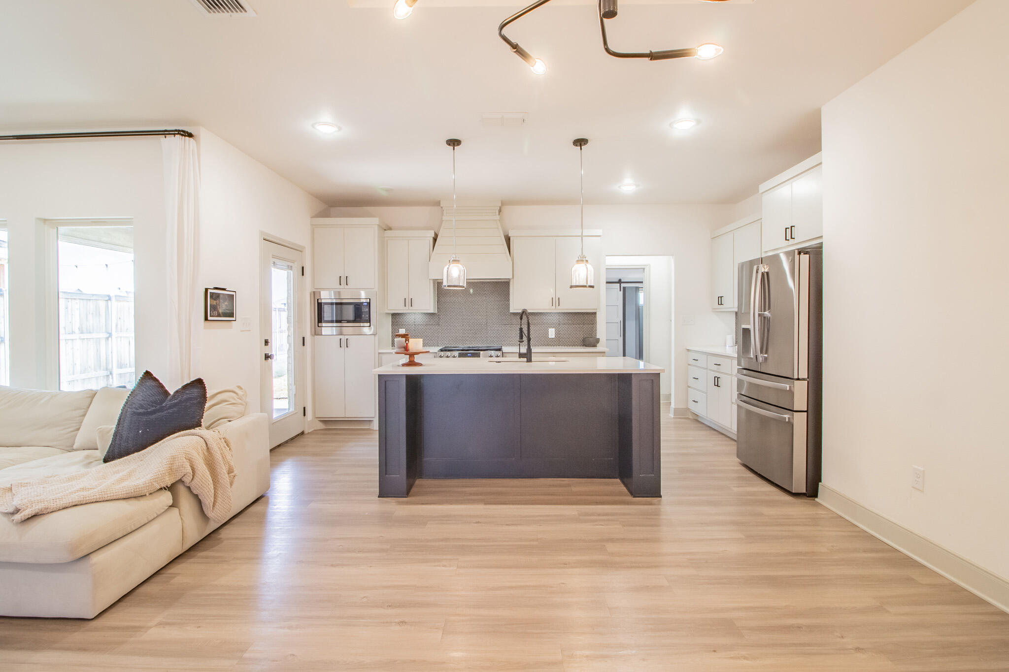 6910 18th Street Lubbock, TX 79416 - Photo 9 of 33 IMG_7435-HDR