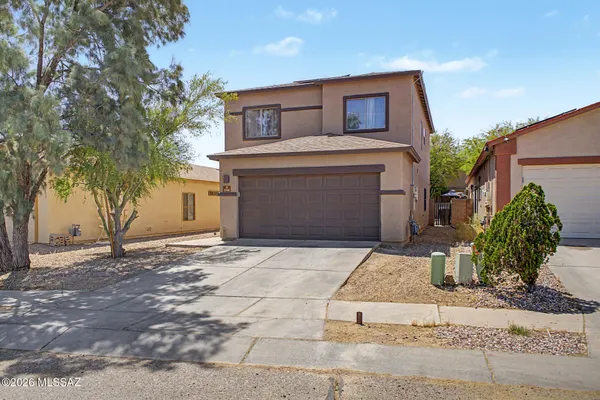 $329,000 | 1901 West Calle Lado Al Rio, Tucson, AZ 85746