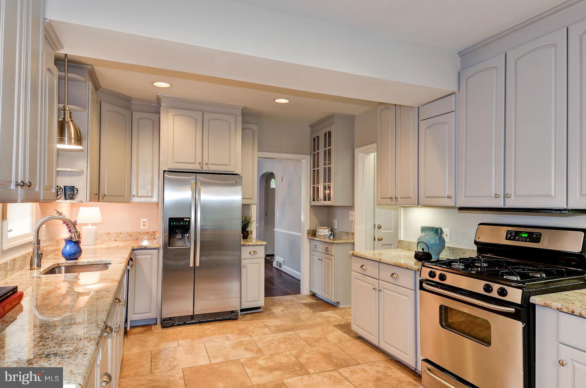 4756 Reservoir Road Northwest Washington, DC 20007 - Photo 10 of 30 Kitchen