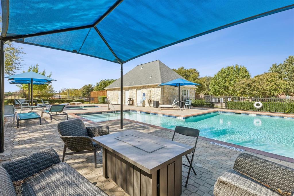 3309 Ricci Lane Irving, TX 75062 - Photo 31 of 36 Community pool and firepit