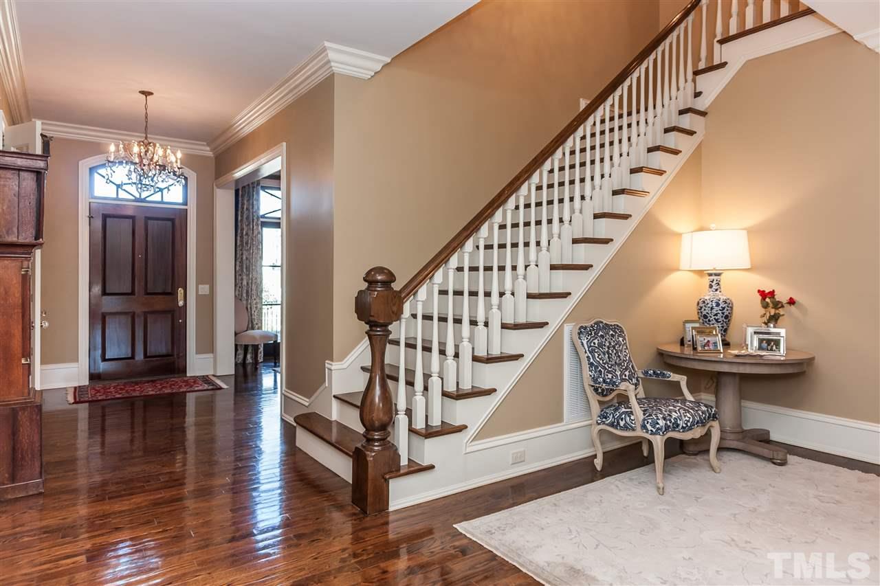 1720 Canterbury Road Raleigh, NC 27608 - Photo 3 of 25