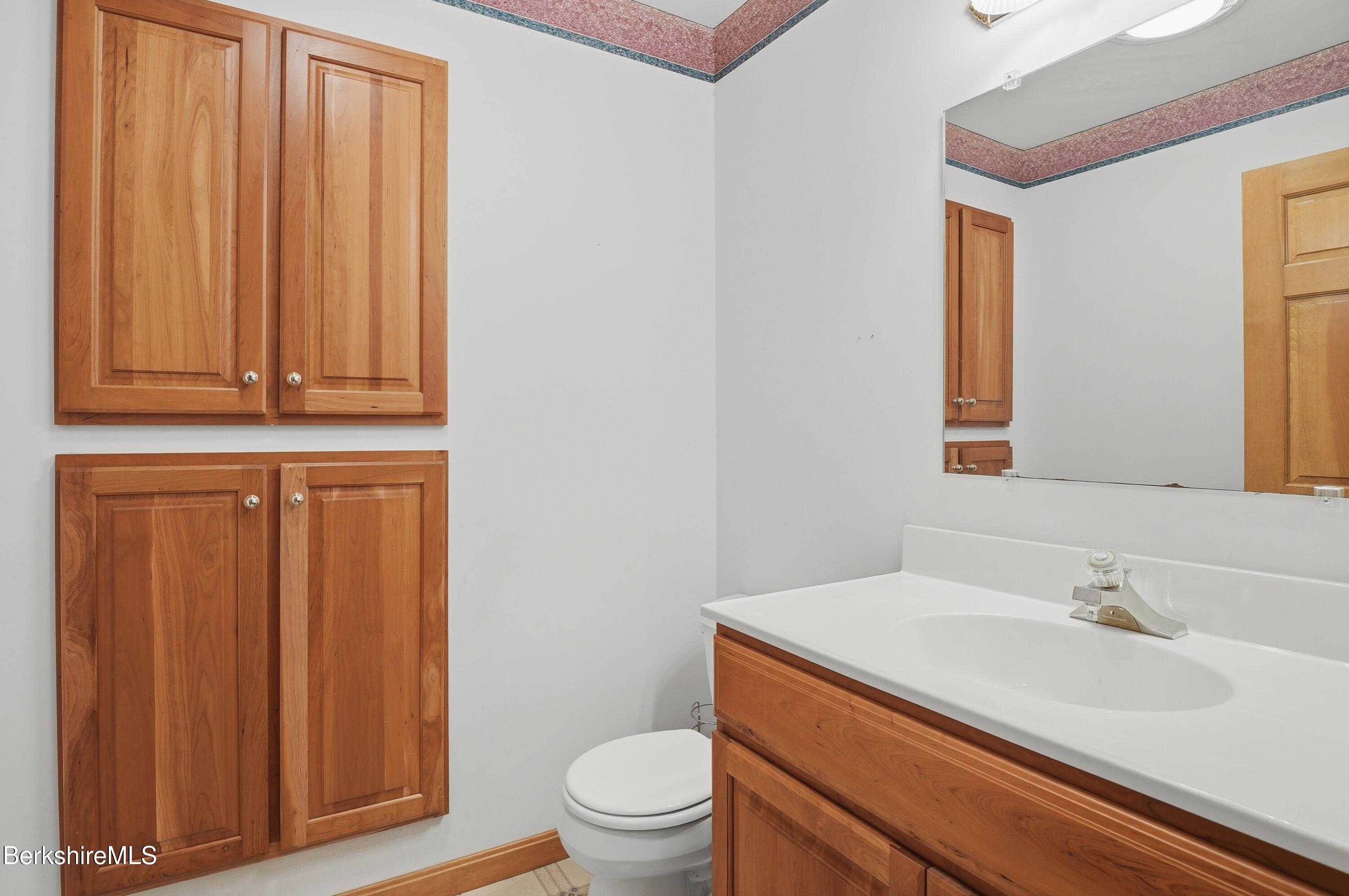 36 Meadow Ridge Drive Pittsfield, MA 01201 - Photo 47 of 54 dsc08430