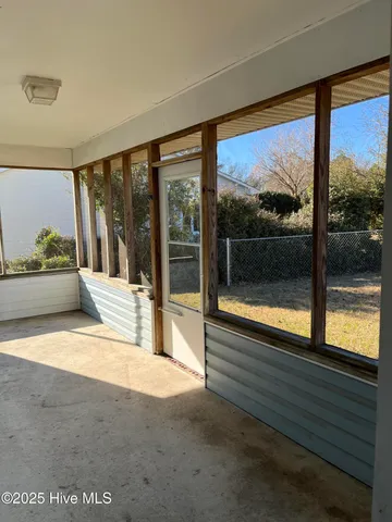 $1,950 | 1646 New Bern Street, Newport, NC 28570