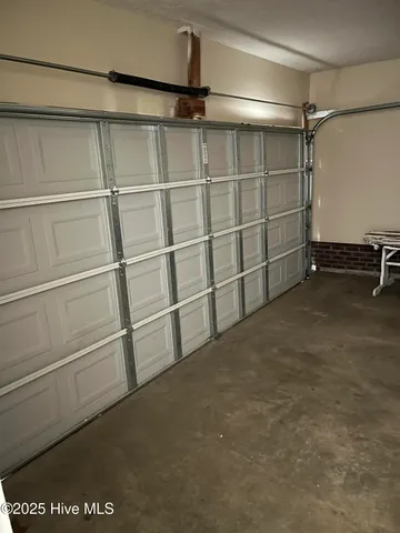 $1,950 | 1646 New Bern Street, Newport, NC 28570