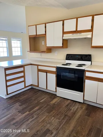 $1,950 | 1646 New Bern Street, Newport, NC 28570