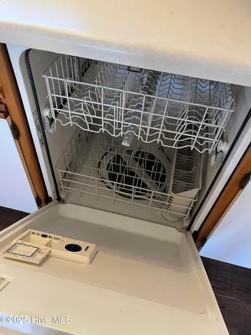 $1,950 | 1646 New Bern Street, Newport, NC 28570