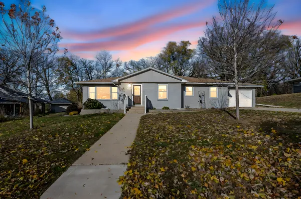 $199,900 | 110 Circle Drive, Jackson, MN 56143