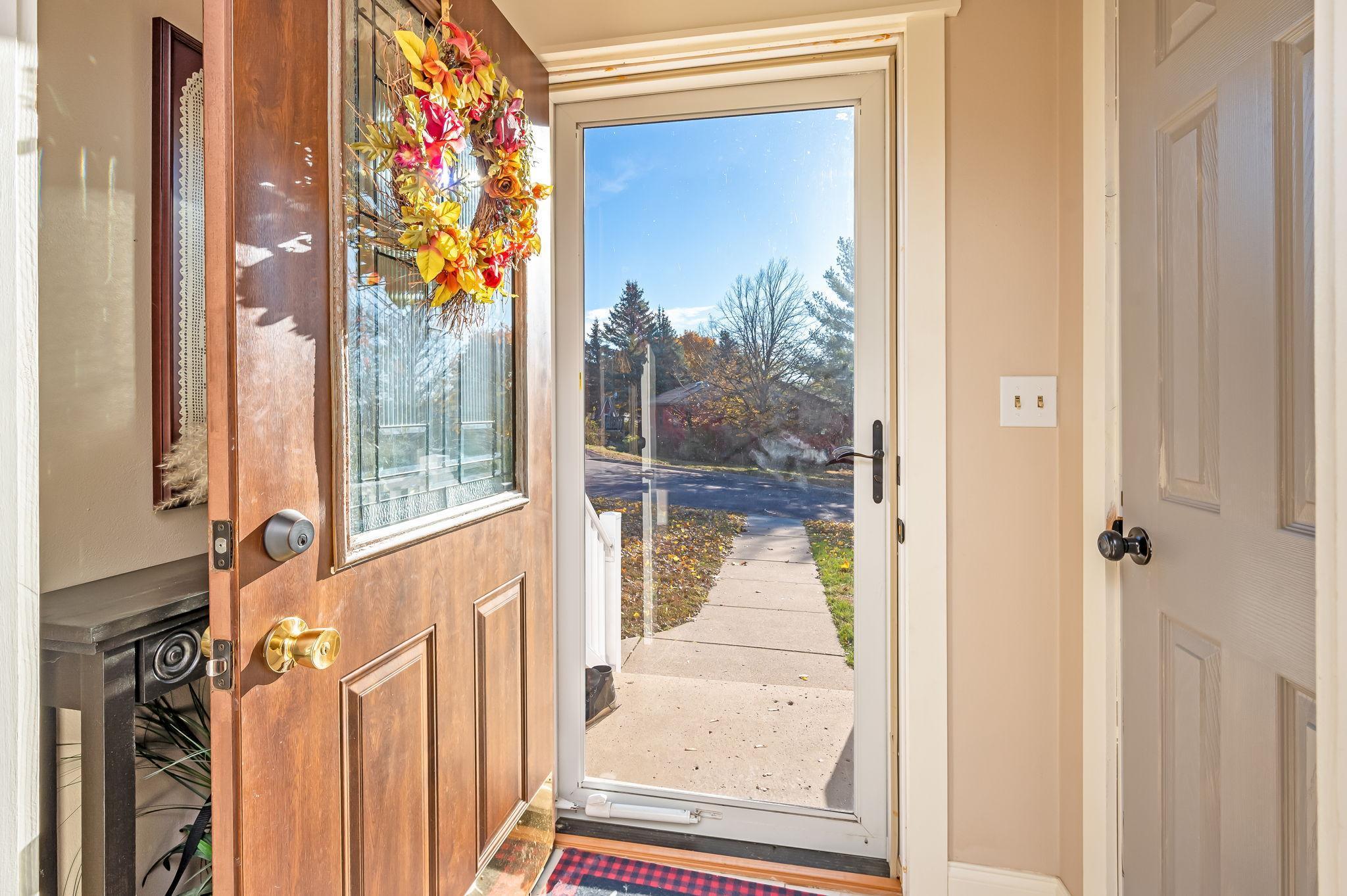 110 Circle Drive Jackson, MN 56143 - Photo 2 of 36