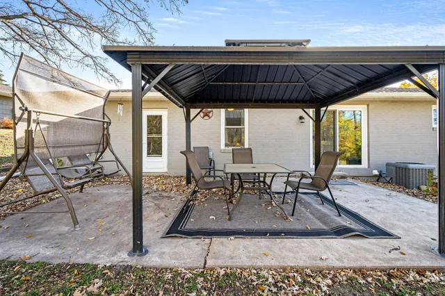 $199,900 | 110 Circle Drive, Jackson, MN 56143