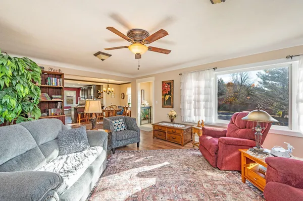 $199,900 | 110 Circle Drive, Jackson, MN 56143