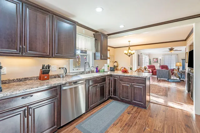 $199,900 | 110 Circle Drive, Jackson, MN 56143