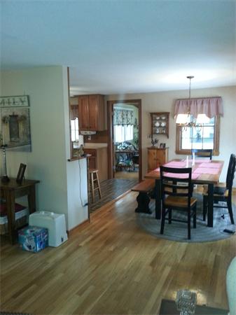 31 Barton Road Foxboro, MA 02035 - Photo 5 of 15 Gallery Image 5
