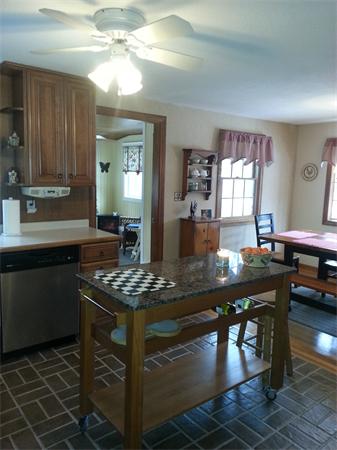31 Barton Road Foxboro, MA 02035 - Photo 8 of 15 Gallery Image 8
