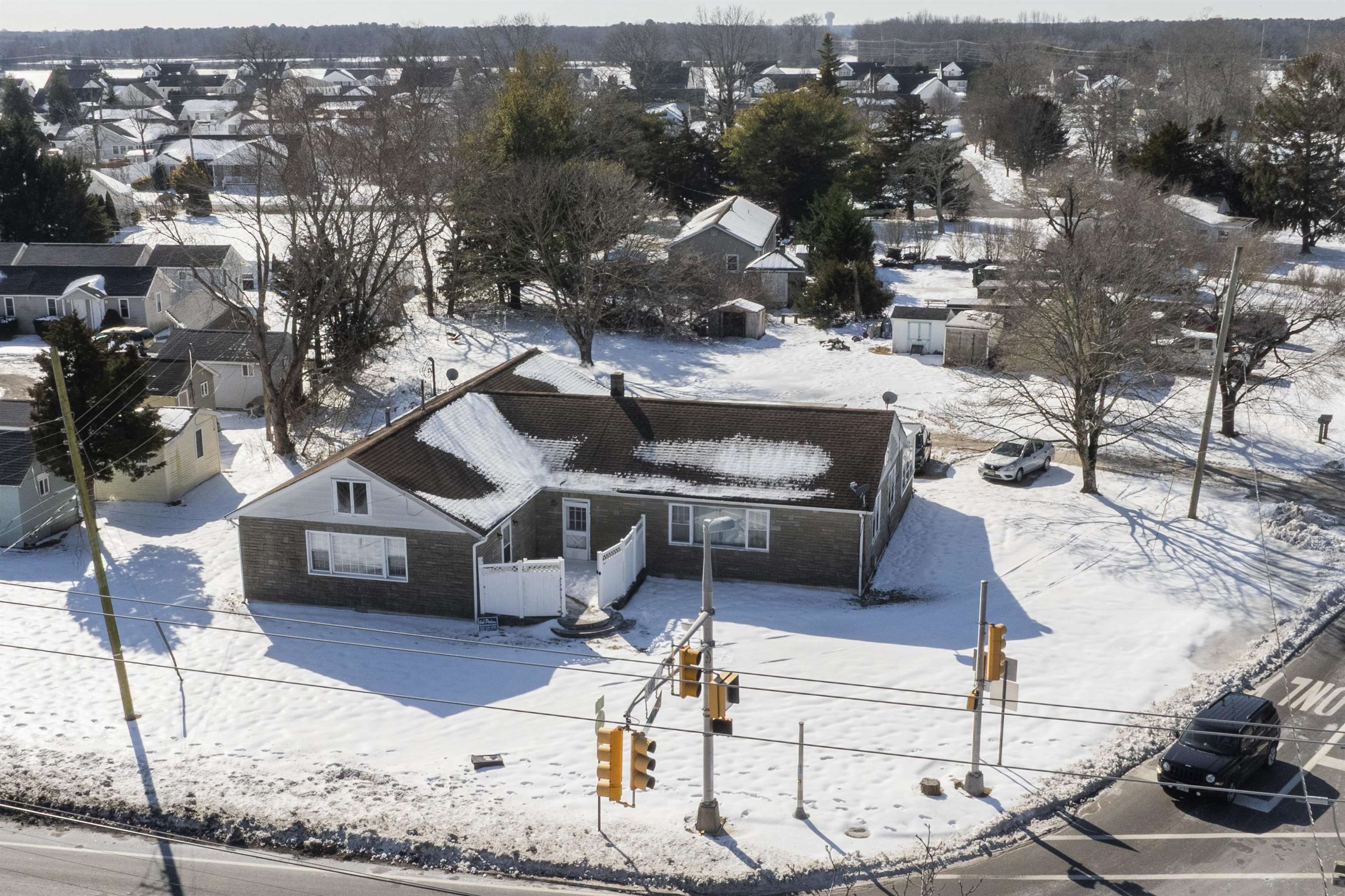 1001 Highway 47 Rio Grande, NJ 08242 - Photo 25 of 37 a terrace of a house with outdoor seating