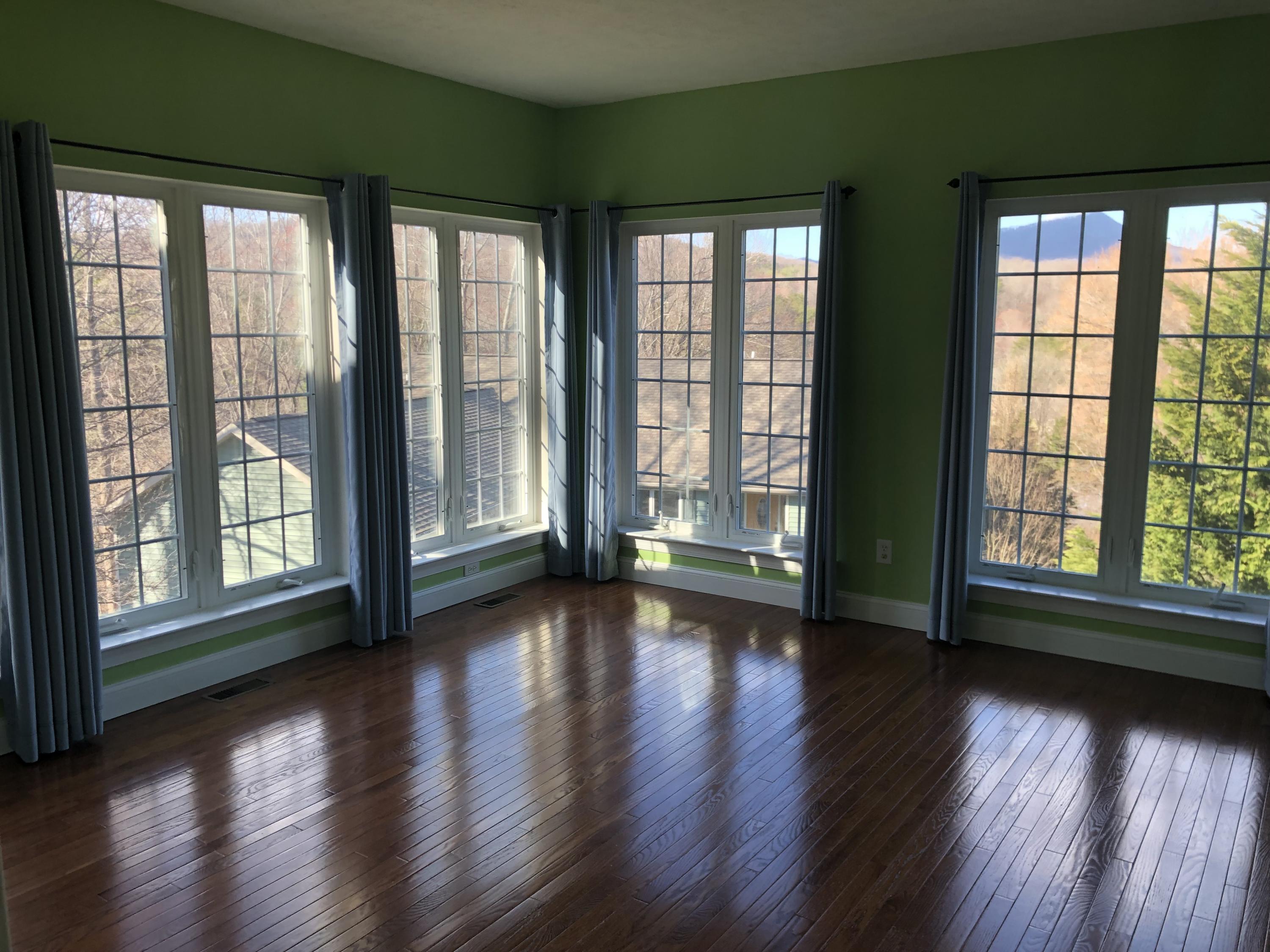 1173 Shady Run Road Vinton, VA 24179 - Photo 12 of 30 Florida room