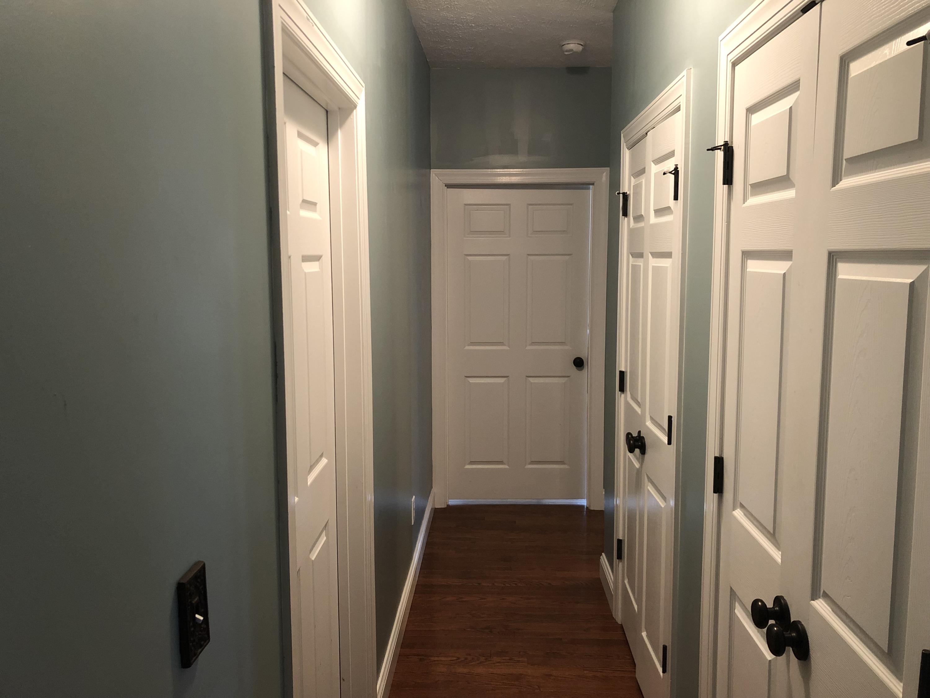 1173 Shady Run Road Vinton, VA 24179 - Photo 21 of 30 Hallway 02