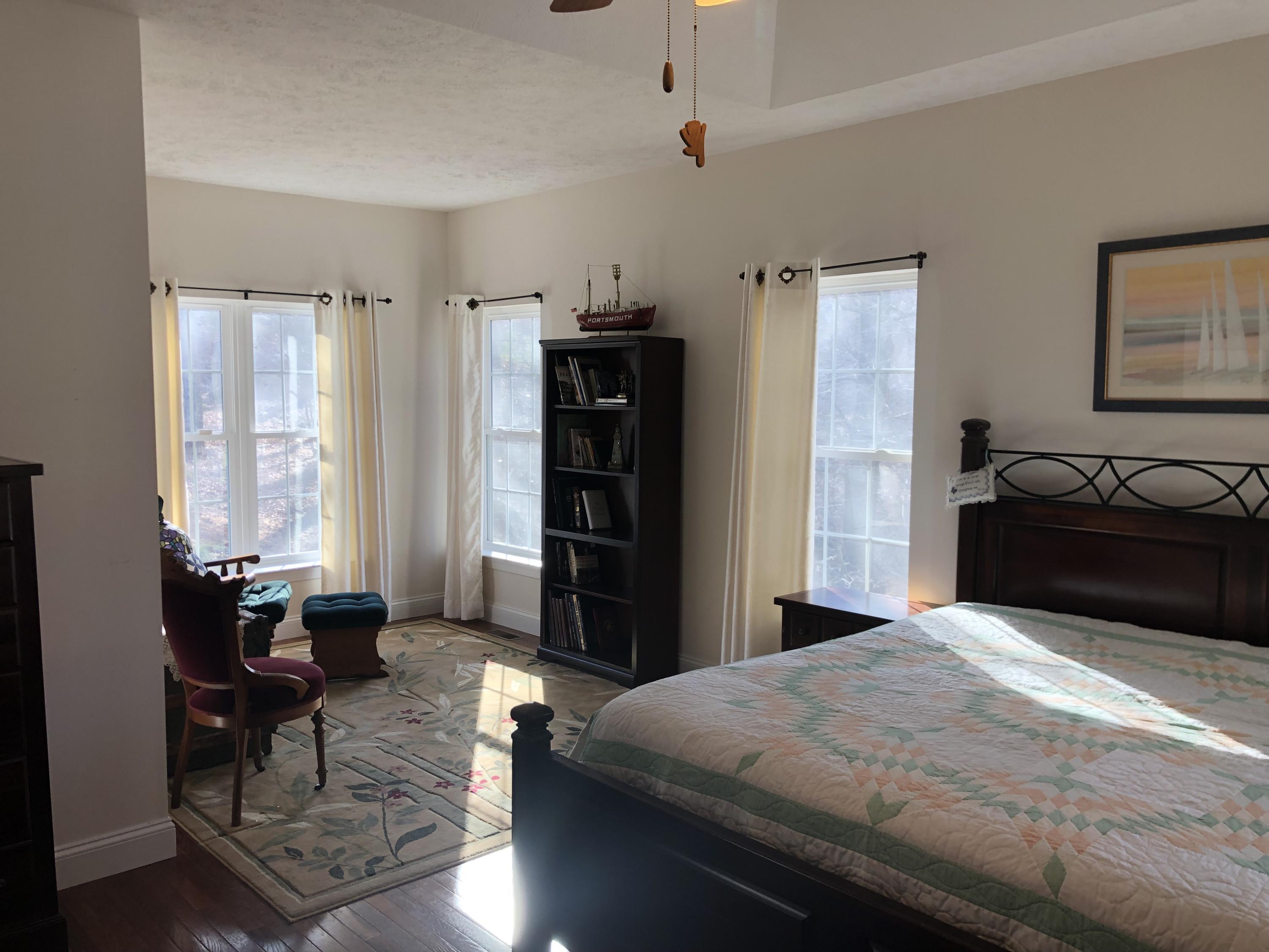1173 Shady Run Road Vinton, VA 24179 - Photo 24 of 30 Master bedroom, alternate 1